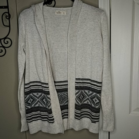 Hollister Sweaters - Hollister Beige Open Hooded Cardigan Sz S